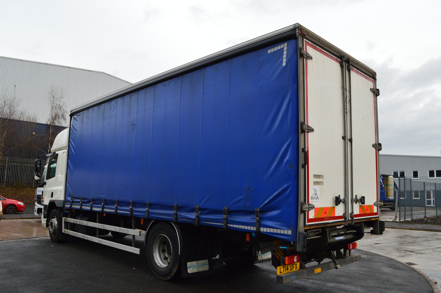 18 Tonne DAF CF 65 300 Curtainsider Truck For Sale LT14UFX MV Commercial