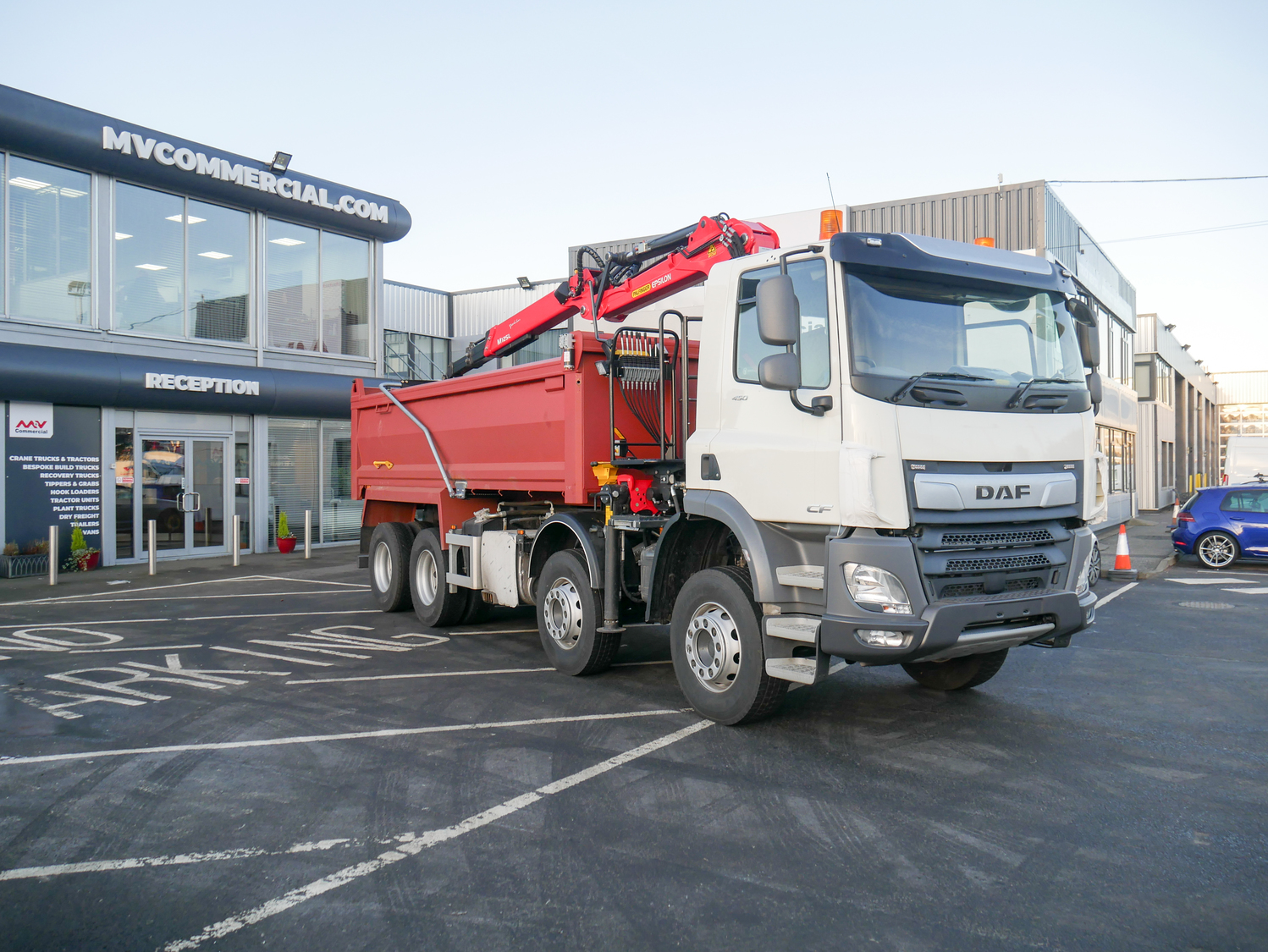 Tonne Daf Cf Tipper Grab With Palfinger Epsilon Crane Truck For