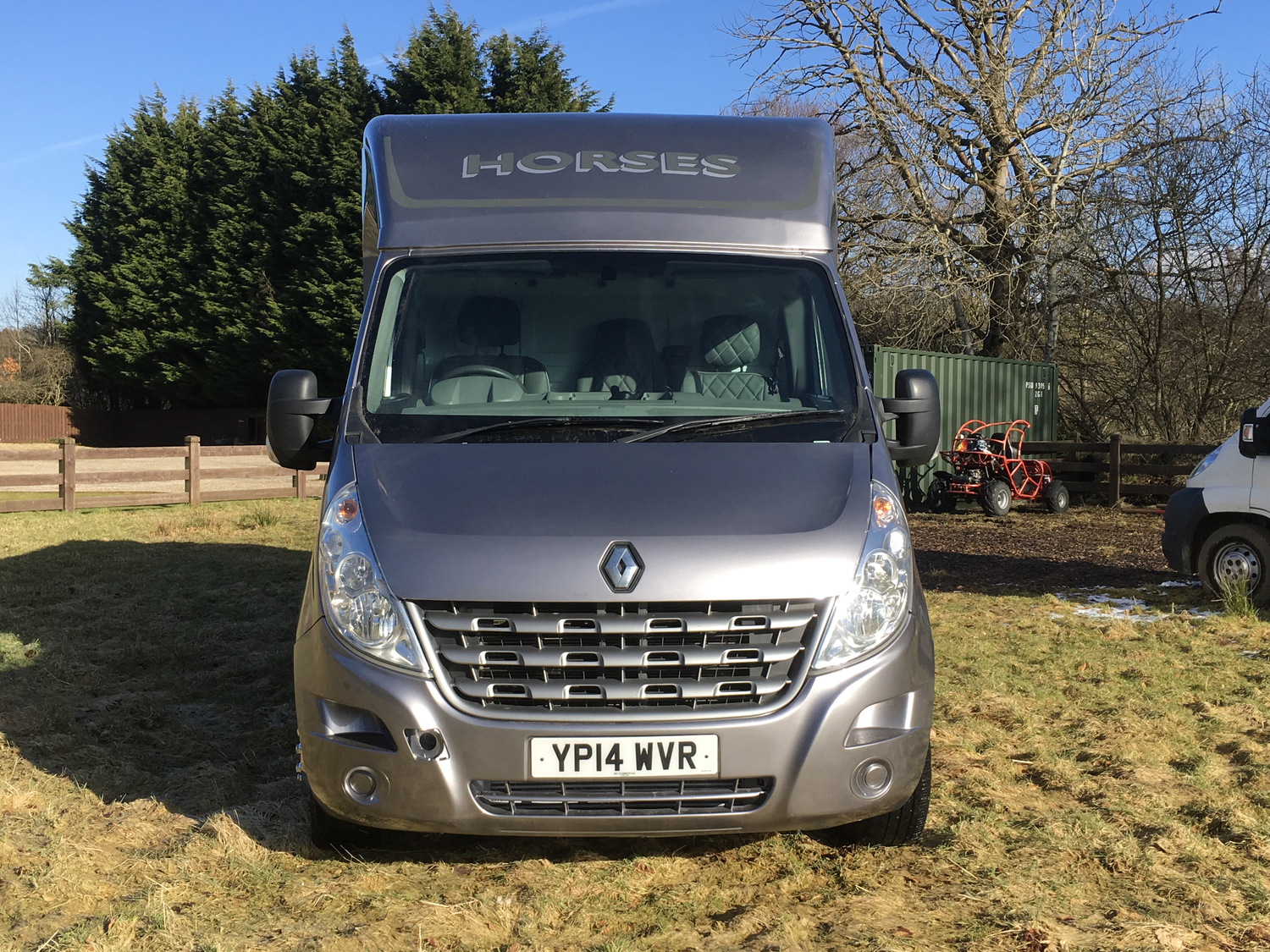 3.5 Tonne Renault Master Horse Box Truck For Sale YP14WVR MV Commercial