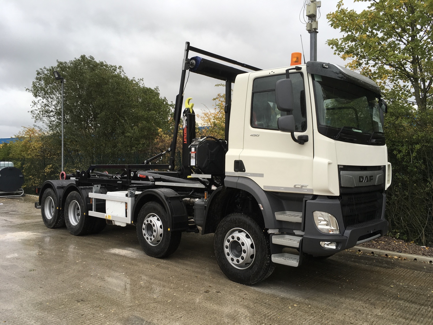 32 Tonne DAF CF 450 Hook Loader Truck For Sale MVB128 MV Commercial