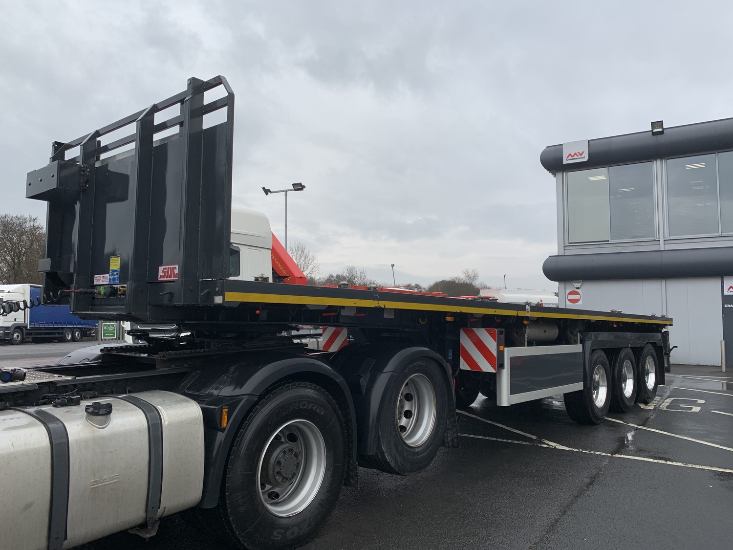 SDC 3 Axle Extendable Flatbed Trailer Truck For Sale C477795 | MV ...