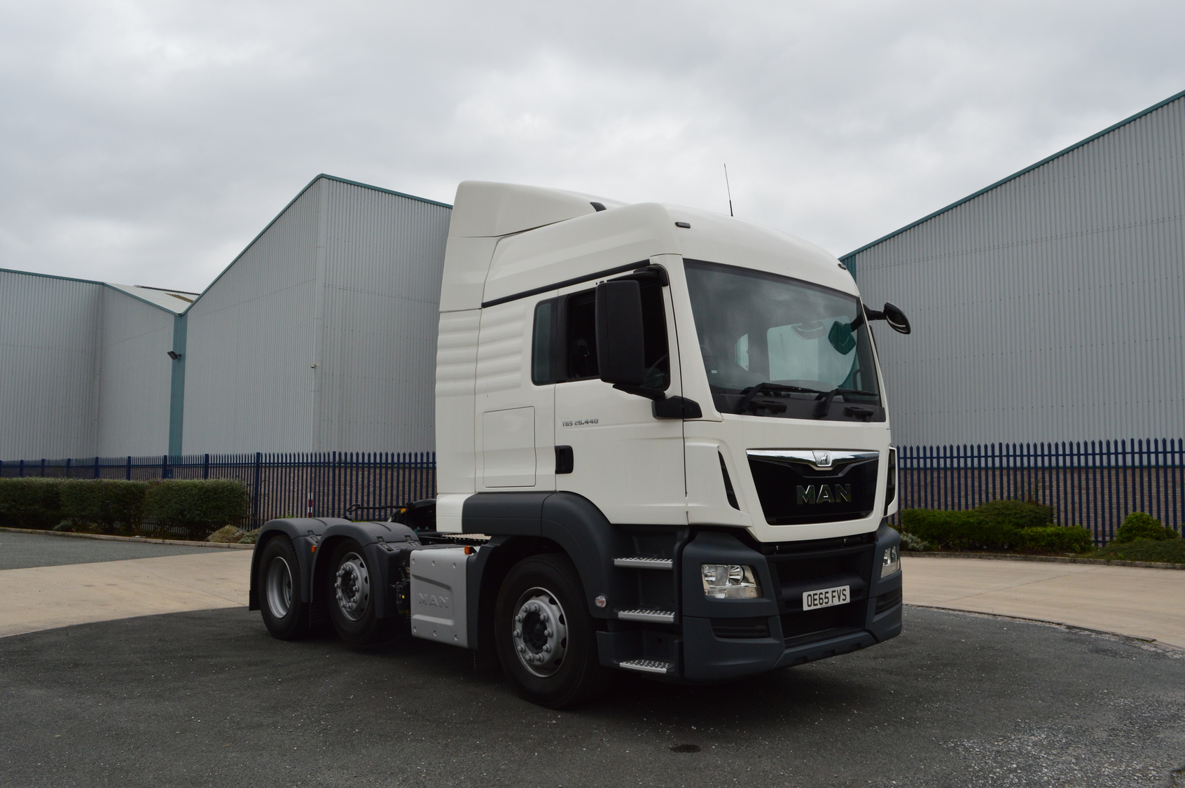 44 Tonne MAN TGX 26.440 Tractor Unit Truck For Sale OE65FVS | MV Commercial