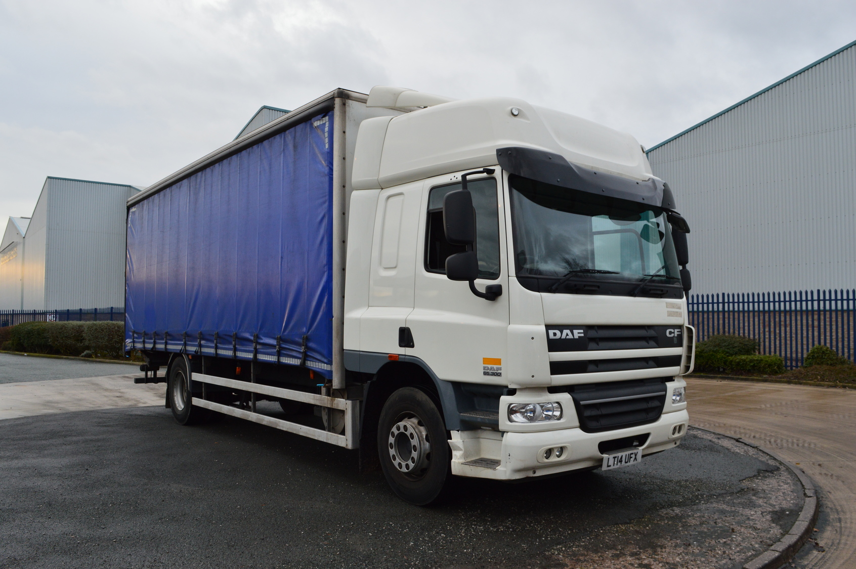 18 Tonne Daf Cf 65300 Curtainsider Truck For Sale Lt14ufx Mv Commercial