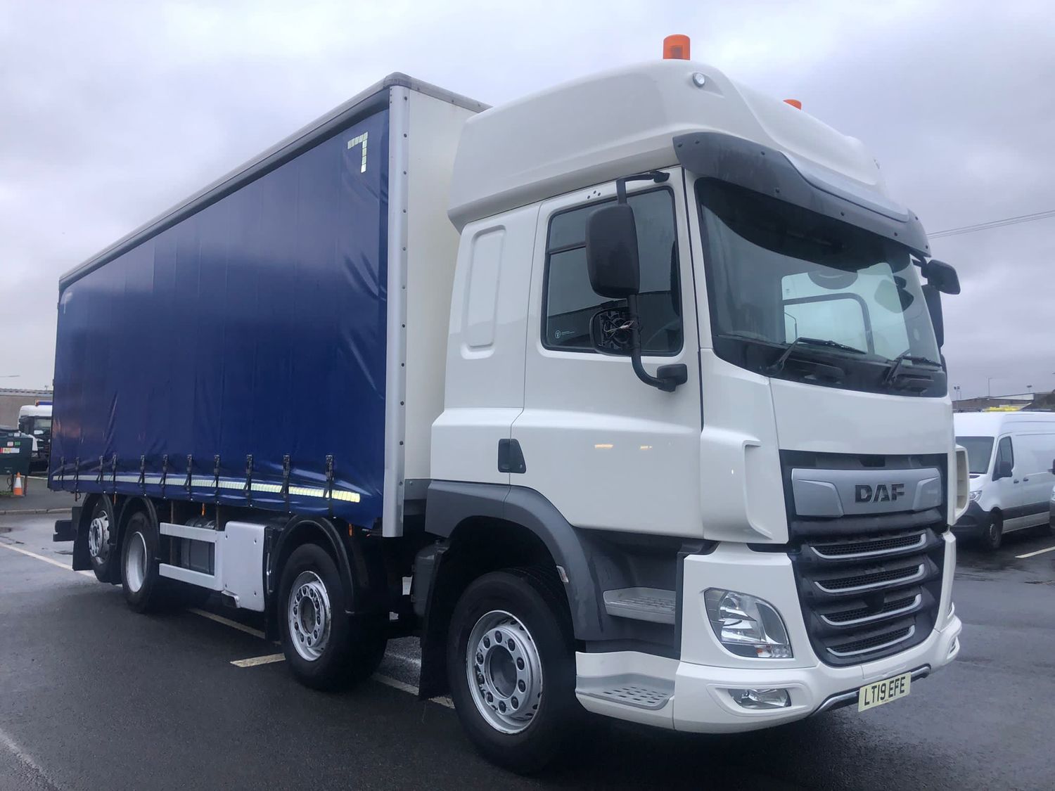 32 Tonne DAF CF 450 Curtainsider Truck For Sale LT19EFE | MV Commercial