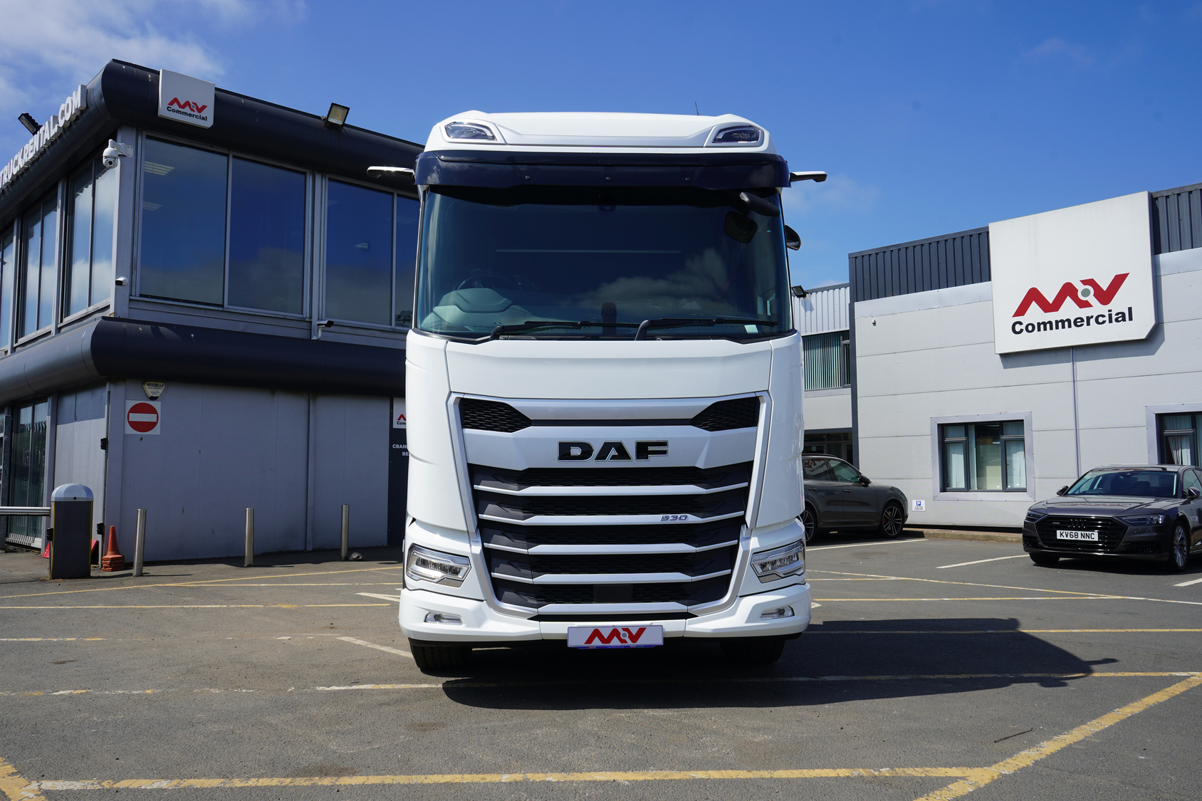 60 Tonne DAF FTR XG530 Tractor Unit Truck For Sale SM73GKX MV Commercial