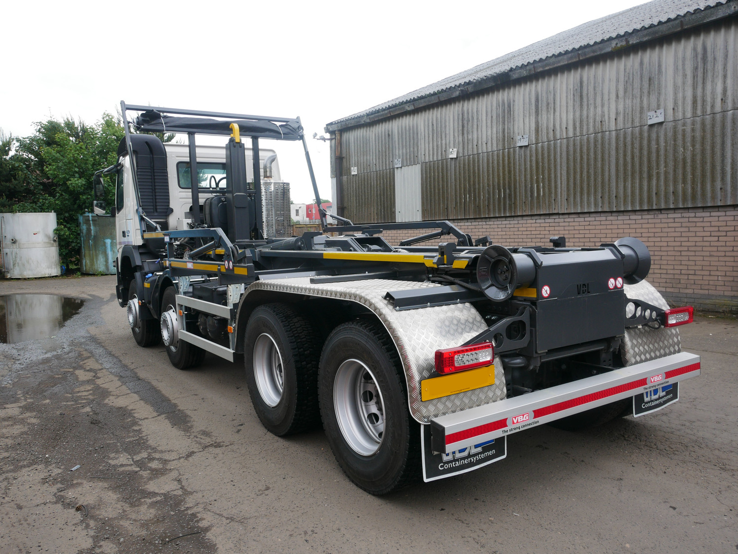 32 Tonne Volvo FMX 420 Hook Loader Truck For Sale MVB001 MV Commercial